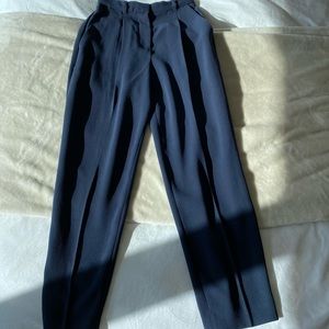 Aritzia effortless crop pant